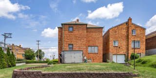 Newly Updated 3BR Home with Off-Street Parking - Pet Friendly! Gallery 36