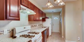 3610 GREENMOUNT Avenue Gallery 7