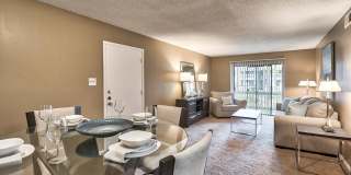 Knollwood Gallery 20