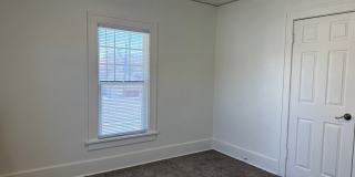 HATCH AND YOUNG 722 Gallery 8