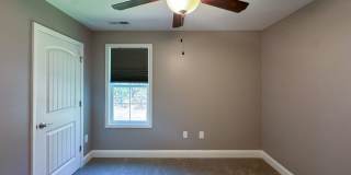 Beautiful 4 Bed 2.5 Bath Home in North Fayetteville Gallery 28
