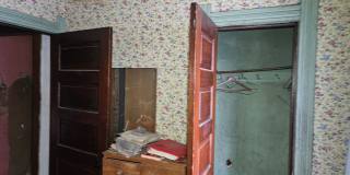 2424 Broadway St Gallery 25