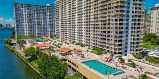 290 174th St Gallery 1