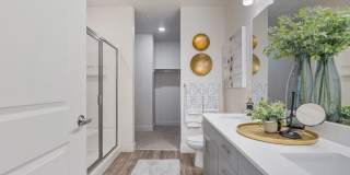 200 City View Gallery 37