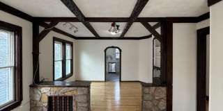 4 Bed/ 2 Bath Available February 1st!! (Allston) 2 Floors!! Gallery 1