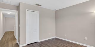 1519 PRIORY CIRCLE Gallery 13