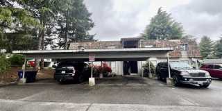 Upper-Floor Unit in Fourplex near Tacoma Mall Upper-Floor Unit in Fourplex near Tacoma Mall Gallery 1