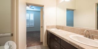 Harlan Ranch Home, 4BR/2.5BA, Built 2015 - Lots of Amenities Gallery 20