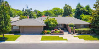 Stunning home located is sought after Northgate! Gallery 1