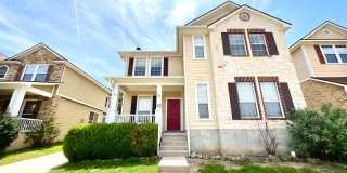 **APPLICATION RECEIVED** MOVE IN SPECIAL Charming Two-Story Home in Stone Oak With Fenced Backyard! Gallery 4