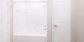 Linden on the GreeneWay Gallery 16