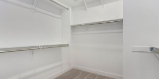 Prestine 4 Bedroom Home in Surprise! Gallery 18