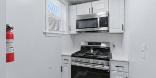 92 Sylvian St Gallery 1