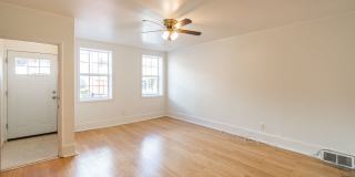 Four Bed Bella Vista Townhome Gallery 7