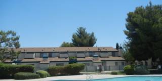 East Lancaster Condo Gallery 24