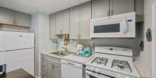 The Townhomes at River's Gate Gallery 1