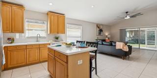 353 BAY ARBOR Gallery 11