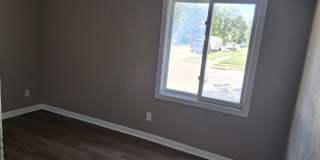 900 E Dale Gallery 11