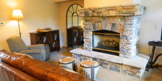 Winter Seasonal Rental- 192 Robin Drive Gallery 3