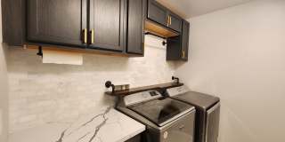 Beautifully renovated, cul-de-sac, Mesa Park adjacent home in Summerlin. Gallery 53