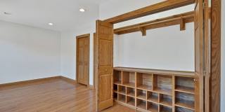 4544 N Western Avenue Gallery 20