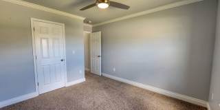 3 bed, 2 bath home in Shawnee! Gallery 34