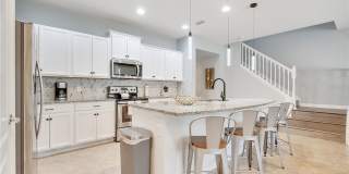 8827 GENEVE Court Gallery 21