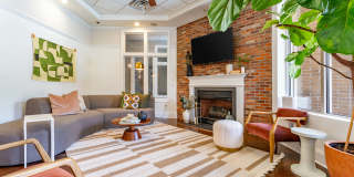 Main Street Square Gallery 18