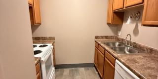 Southdale Square Gallery 35