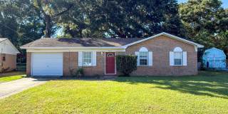 3 Bedroom Home with Fenced Backyard in Pace For Rent! Gallery 1