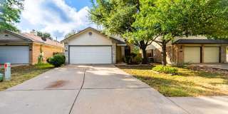 Beautiful 3 bedroom, 2.5 bathroom home in Milwood!!! Gallery 1