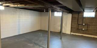1531 Redwood Ave Gallery 10