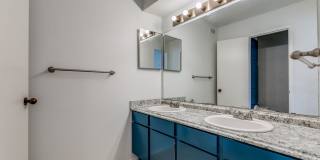 2-BEDROOM TOWNHOME IN ALAMO HEIGHTS Gallery 20