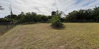 Updated 3-Bedroom Home with Granite Kitchen & One-Car Garage Gallery 21
