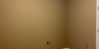 1561 Fort St. Gallery 22