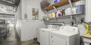 2128 Bay Street Gallery 24