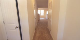 Beautiful and Bright 3 bedroom 2.5 bath Townhouse in Brightleaf with a Garage!! Gallery 1