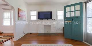 Charming & Cozy 1 Bed, 1 Bath Home in Tulsa | 850 Sq Ft Gallery 6