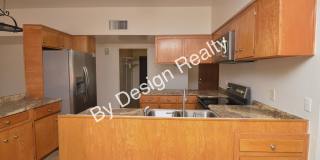 Spacious 3 Bed 2 Bath Eastside Home w/Huge Yard & Fireplace Gallery 15