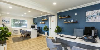 Meadowbrook Apartments Gallery 9