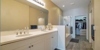 13021 Central Avenue Gallery 12