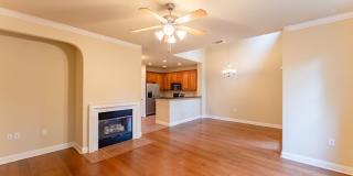Gorgeous 2 Bedrooms /2.5 Bathrooms + Flex Space Home Near South Austin!!! Gallery 5