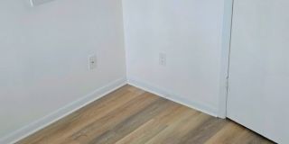 Charming First-Floor Apartment on Gorgeous Camden Ave! Gallery 24