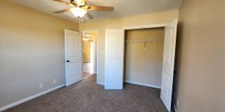 $1650 - 3 Bedroom 2 Bath Ranch Home Gallery 20