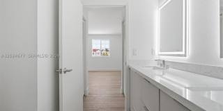 82 SW 3rd Ct Gallery 38