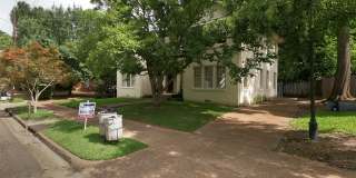 824 Oakwood St - B Gallery 36