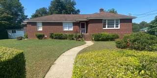 PRE-LEASE JULY 15th! - Adorable 4 bedroom 2.5 bath house in Athens, Ga. Gallery 21