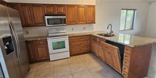 4904 Vincennes Court Gallery 6