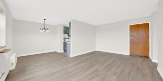 6161 N Hoyne Avenue Gallery 7