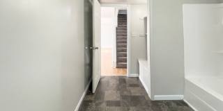 PRELEASING for AUGUST! Close to Campus Gallery 25